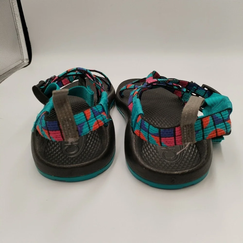 Chaco Z1 Classic Kids Sandals Multi Color Geometric Straps Size US 2 Youth